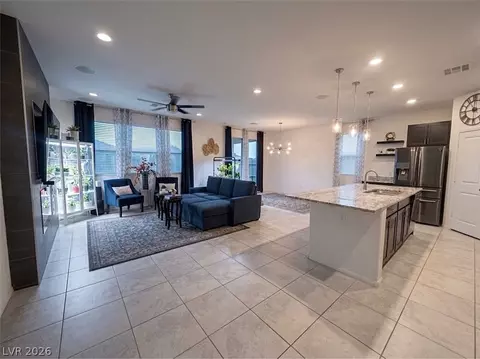 9320 Newbattle St, Las Vegas, NV 89178