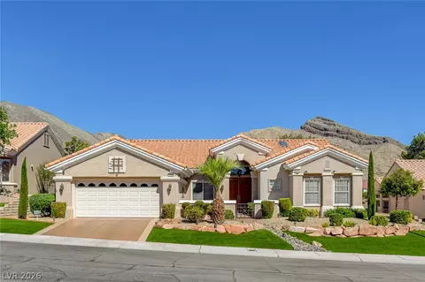 10608 Back Plains Dr, Las Vegas, NV 89134