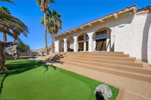 672 Los Feliz St, Las Vegas, NV 89110