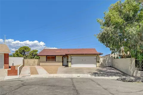 7330 Clearwater Cir, Las Vegas, NV 89147