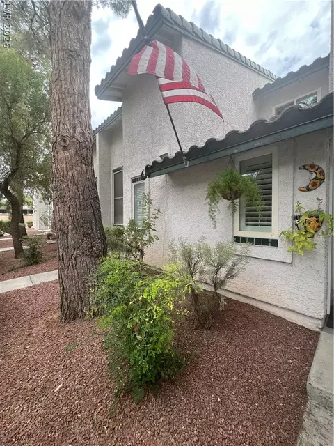 2441 Old Forge Ln #103, Las Vegas, NV 89121