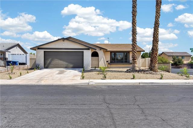 6216 Sespe St, Las Vegas, NV 89108
