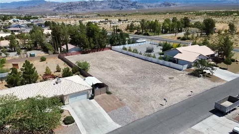 5960 Doubletree Rd, Pahrump, NV 89061