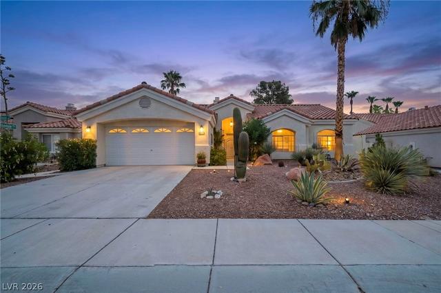 8032 Divernon Ave, Las Vegas, NV 89149