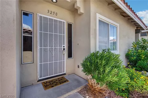 3250 Mystic Ridge Ct, Las Vegas, NV 89129