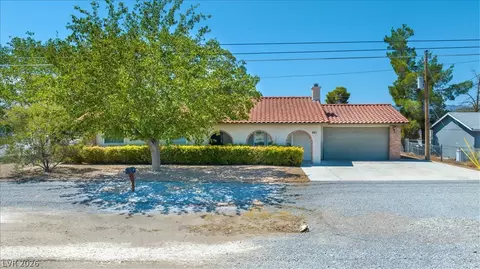 881 E Calvada Blvd, Pahrump, NV 89048