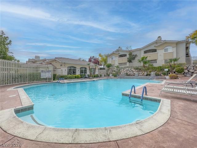 10020 Benjamin Nicholas Pl #204, Las Vegas, NV 89144