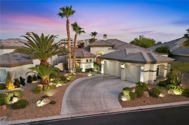 9253 Canyon Mesa Dr, Las Vegas, NV 89144