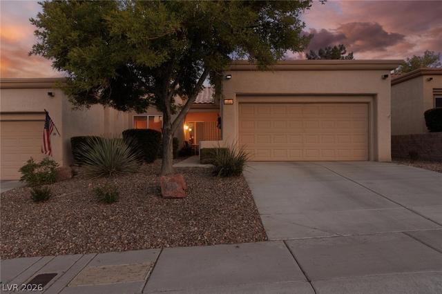 10627 Mission Lakes Ave, Las Vegas, NV 89134