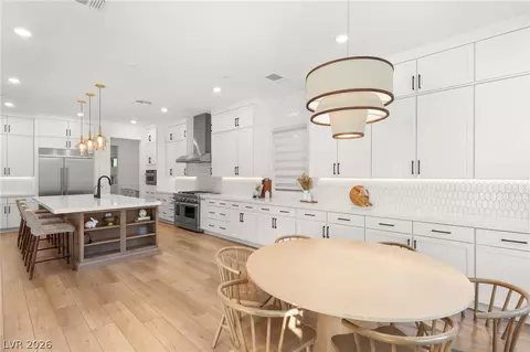 237 Wilson Ridge St, Las Vegas, NV 89138