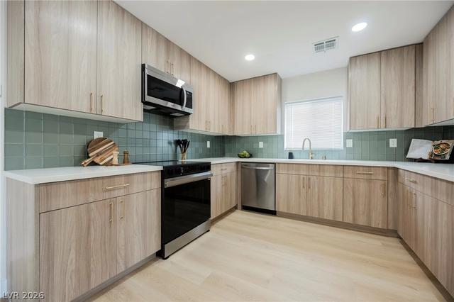 1909 Griffith Ave, Las Vegas, NV 89104