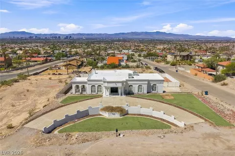 435 Los Feliz St, Las Vegas, NV 89110