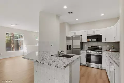 1608 Hills Of Red Dr #201, Las Vegas, NV 89128