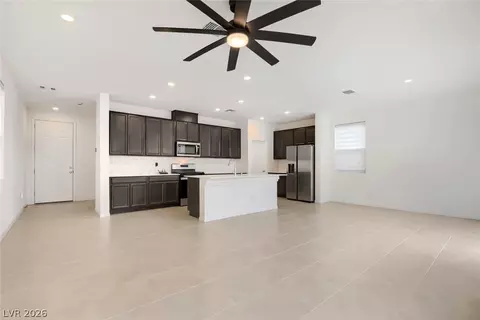 4103 Golden Fleece Ave, Las Vegas, NV 89141