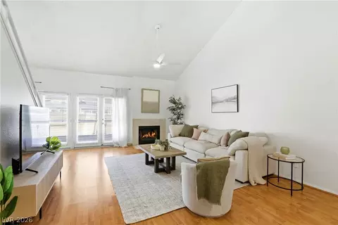 2728 Ferrin Rd, Las Vegas, NV 89117