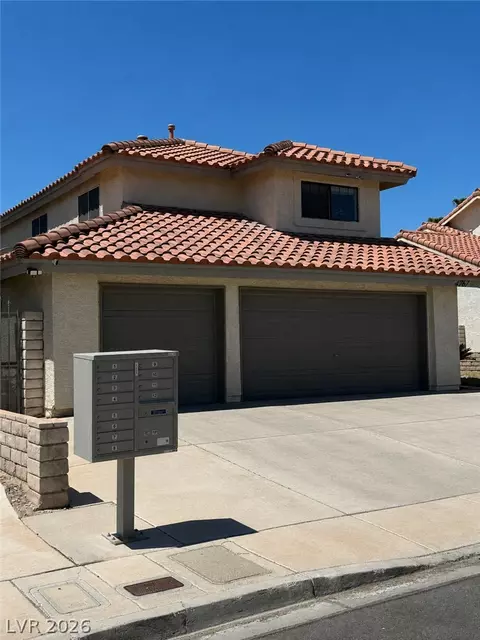 4767 Beaconsfield St, Las Vegas, NV 89147