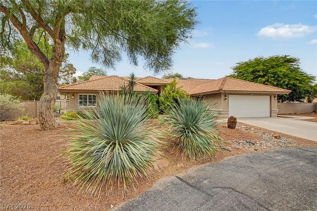5935 N Campbell Rd, Las Vegas, NV 89149