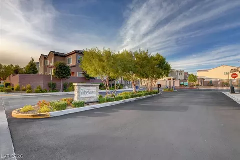 5831 Sleepy Willow St, Las Vegas, NV 89148