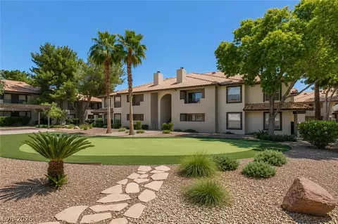 2606 S Durango Dr #246, Las Vegas, NV 89117