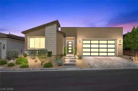 3060 Full Lotus Dr, Las Vegas, NV 89138
