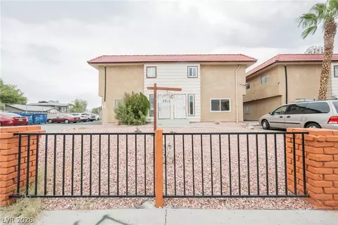 2915 Cedar Ave #11C, Las Vegas, NV 89101