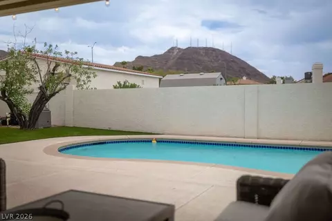Exterior - 104 Mint Orchard Dr, Henderson, NV 89002 photo 5 of 7