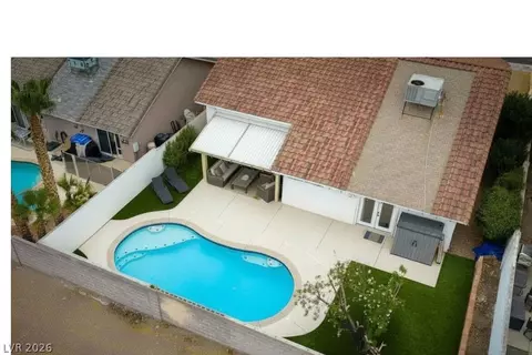 Exterior - 104 Mint Orchard Dr, Henderson, NV 89002 photo 7 of 7