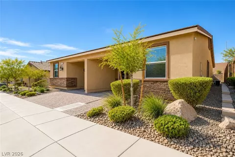 2675 Chinaberry Hill St, Laughlin, NV 89029