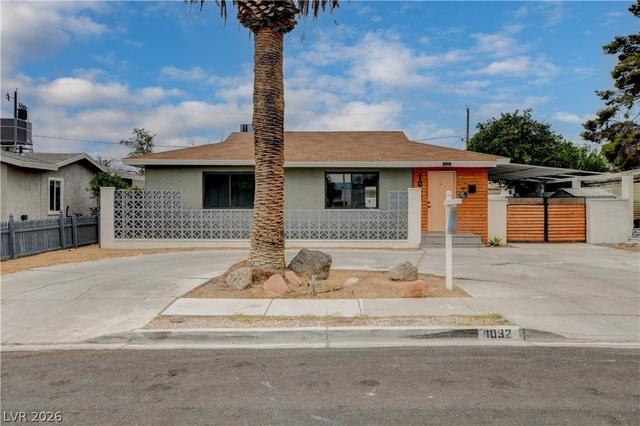 1032 Howard Dr, Las Vegas, NV 89104