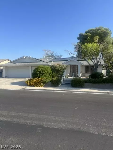 6184 Katella Ave, Las Vegas, NV 89118