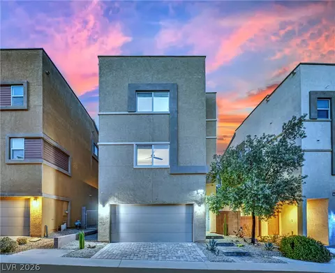 3944 Total Eclipse St, Las Vegas, NV 89129