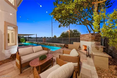 2438 Tour Edition Dr, Henderson, NV 89074