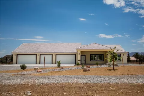 1351 Huckleberry St, Pahrump, NV 89048
