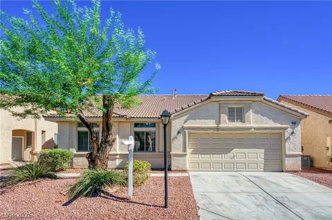7530 Splashing Rock Dr, Las Vegas, NV 89131