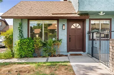 4490 Del Oro Dr, Las Vegas, NV 89102