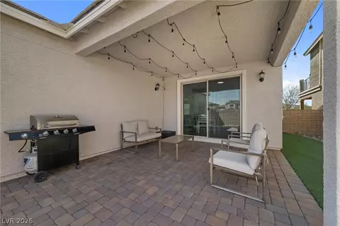 Exterior - 976 E Sunset Rd, Henderson, NV 89011 photo 9 of 17