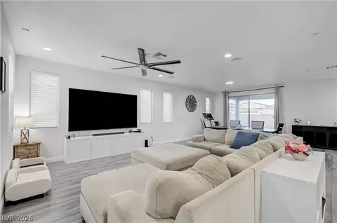 Other - 976 E Sunset Rd, Henderson, NV 89011 photo 3 of 15