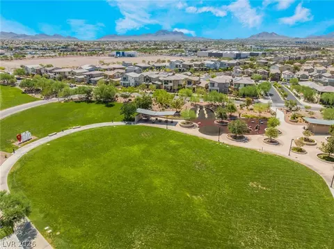View/Area - 976 E Sunset Rd, Henderson, NV 89011 photo 22 of 37