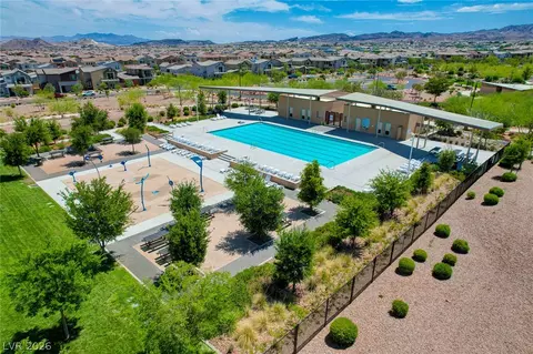 Exterior - 976 E Sunset Rd, Henderson, NV 89011 photo 17 of 17