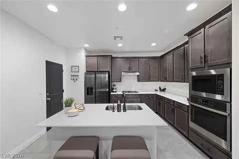 Kitchen - 976 E Sunset Rd, Henderson, NV 89011 photo 1 of 4