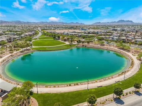 View/Area - 976 E Sunset Rd, Henderson, NV 89011 photo 20 of 37