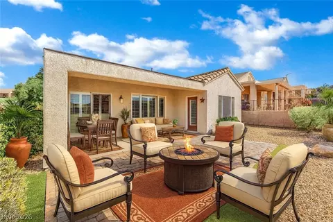 3073 Brownbirds Nest Dr, Henderson, NV 89052