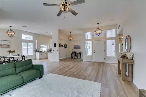 2052 Angel Falls Dr, Henderson, NV 89074