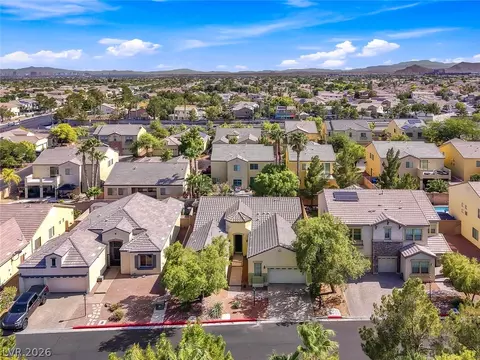 8117 Orchard Glen Ave, Las Vegas, NV 89131