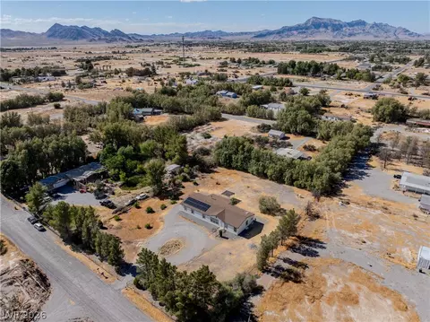 1890 W Dyer Rd, Pahrump, NV 89048