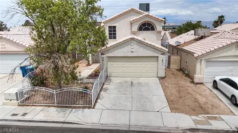 7220 Scenic Hills Dr, Las Vegas, NV 89128