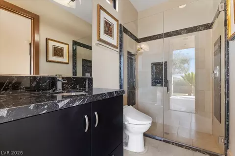 Bath - 1382 Ruby Sky Ct, Henderson, NV 89052 photo 4 of 4