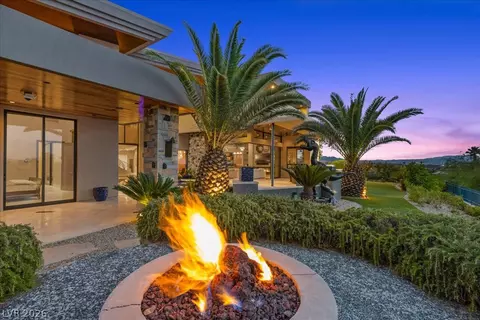 Exterior - 1382 Ruby Sky Ct, Henderson, NV 89052 photo 9 of 12
