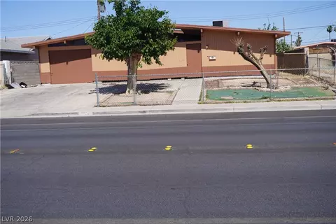 2212 Revere St, North Las Vegas, NV 89030