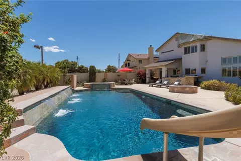 2635 Regency Cove Ct, Las Vegas, NV 89121